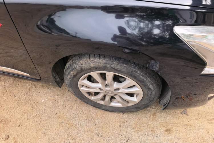 Used Nissan Teana 2013 2.5L XL Leading Edition Right Front Wheel Hub