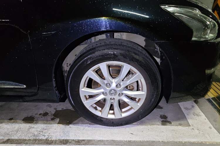 Used Nissan Teana 2013 2.0L XL-NAVI Smart Navigation Edition Right Front Wheel Hub