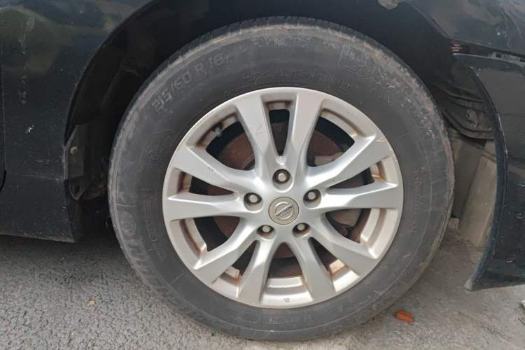 Used Nissan Teana 2013 2.5L XL Leading Edition Right Front Wheel Hub
