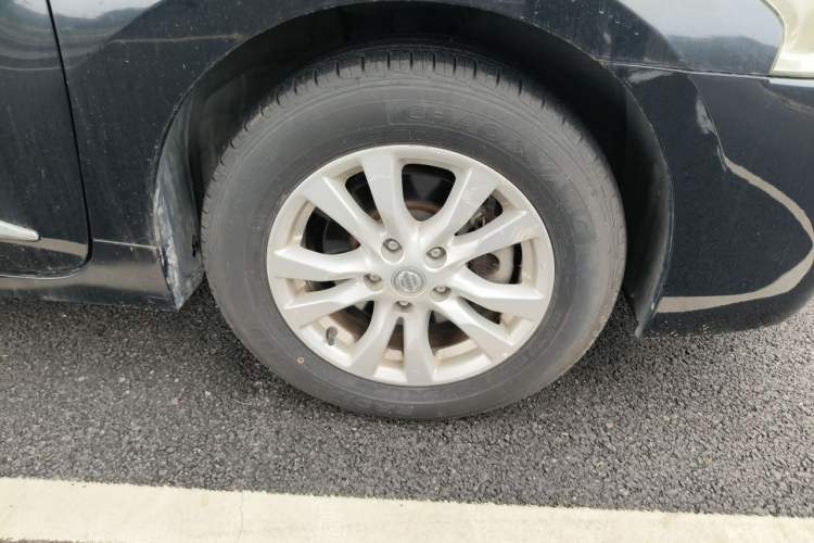 Used Nissan Teana 2013 2.0L XL Comfort Edition Right Front Wheel Hub