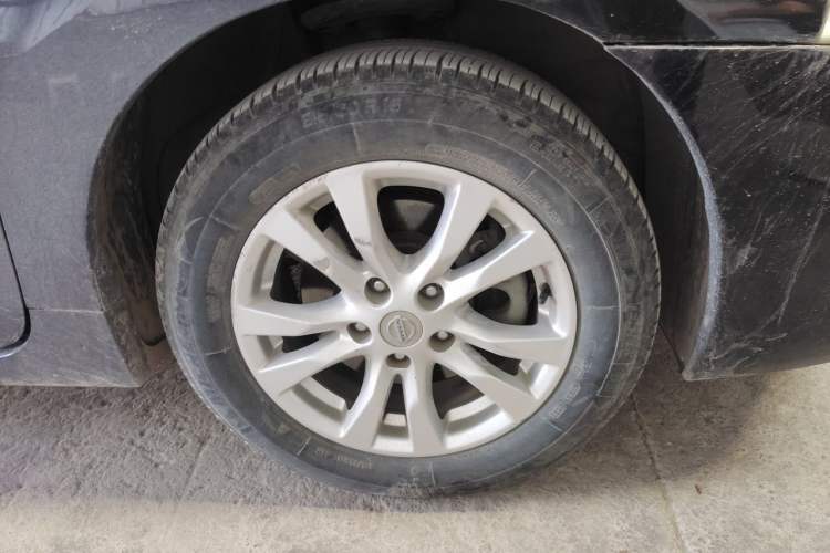 Used Nissan Teana 2013 2.0L XL Comfort Edition Right Front Wheel Hub