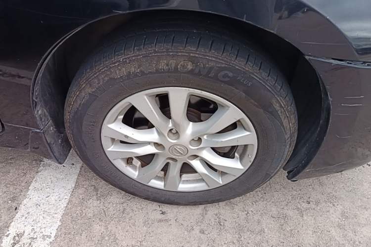 Used Nissan Teana 2013 2.0L XE Fashion Edition Right Front Wheel Hub