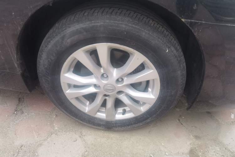Used Nissan Teana 2013 2.5L XL Leading Edition Right Front Wheel Hub