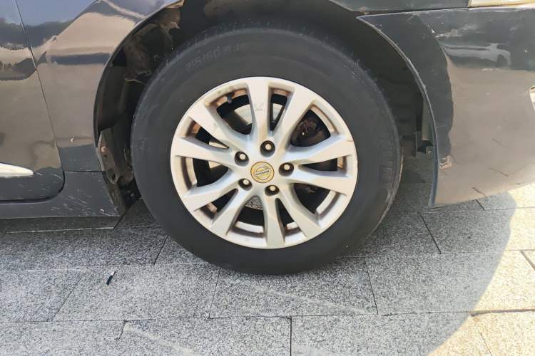 Used Nissan Teana 2013 2.5L XL Leading Edition Right Front Wheel Hub