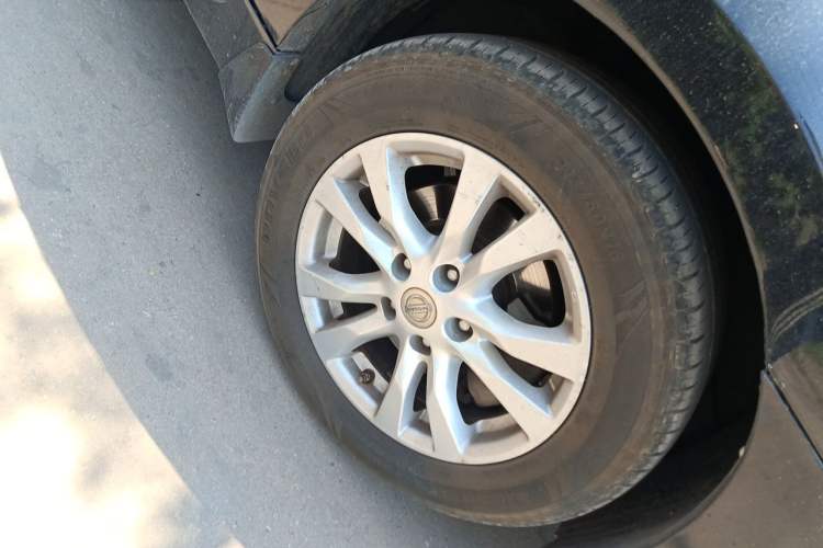 Used Nissan Teana 2013 2.5L XL Leading Edition Right Front Wheel Hub