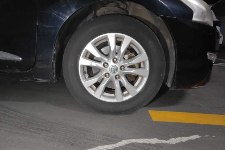 Used Nissan Teana 2013 2.5L XL-NAVI Luxury Edition Right Front Wheel Hub