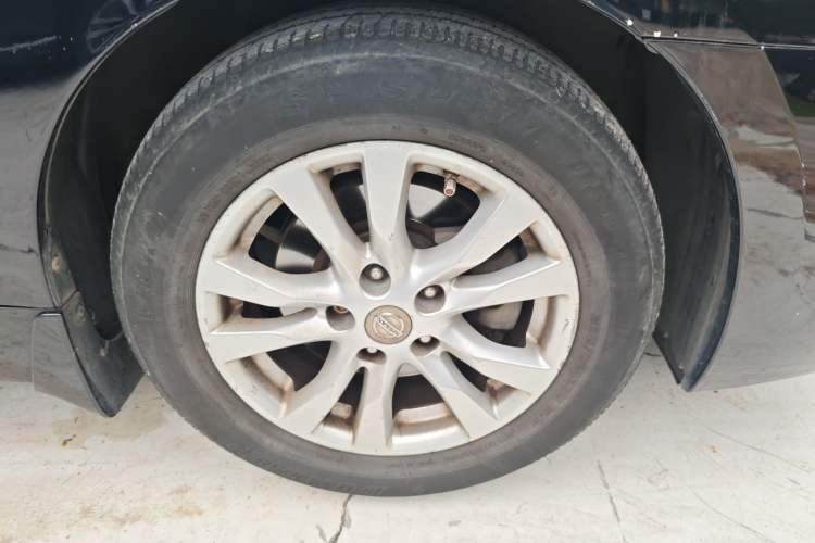 Used Nissan Teana 2013 2.5L XL Leading Edition Right Front Wheel Hub