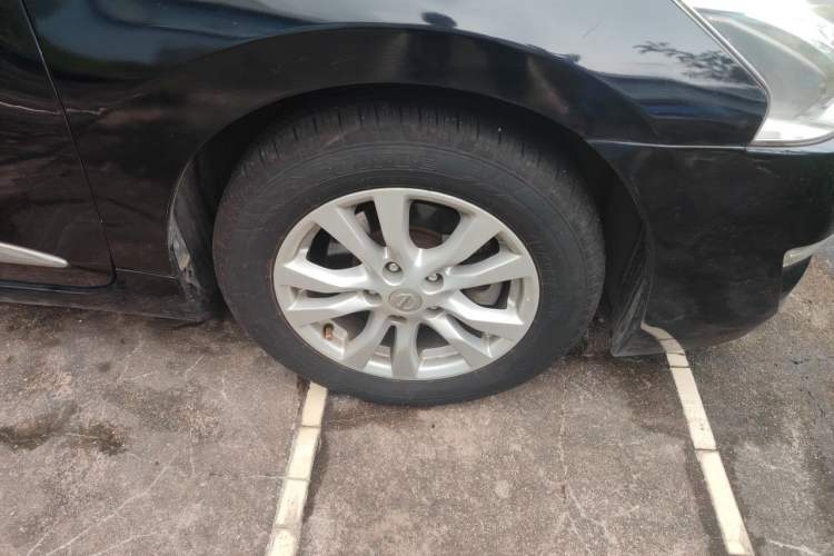 Used Nissan Teana 2013 2.5L XL Leading Edition Right Front Wheel Hub