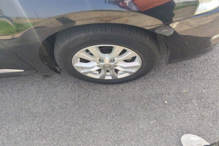 Used Nissan Teana 2013 2.0L XL Comfort Edition Right Front Wheel Hub