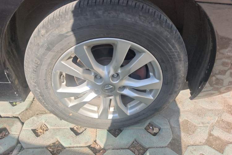 Used Nissan Teana 2013 2.0L XL Comfort Edition Right Front Wheel Hub