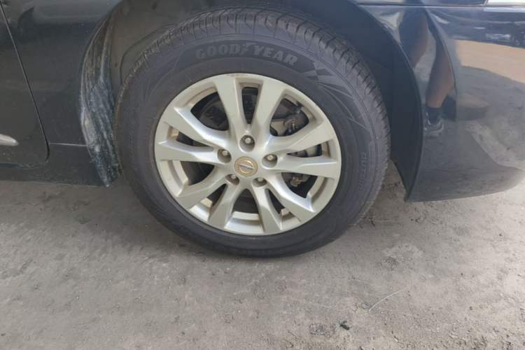 Used Nissan Teana 2013 2.0L XL Comfort Edition Right Front Wheel Hub