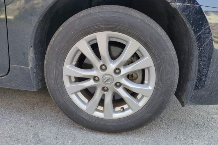 Used Nissan Teana 2013 2.5L XL Leading Edition Right Front Wheel Hub