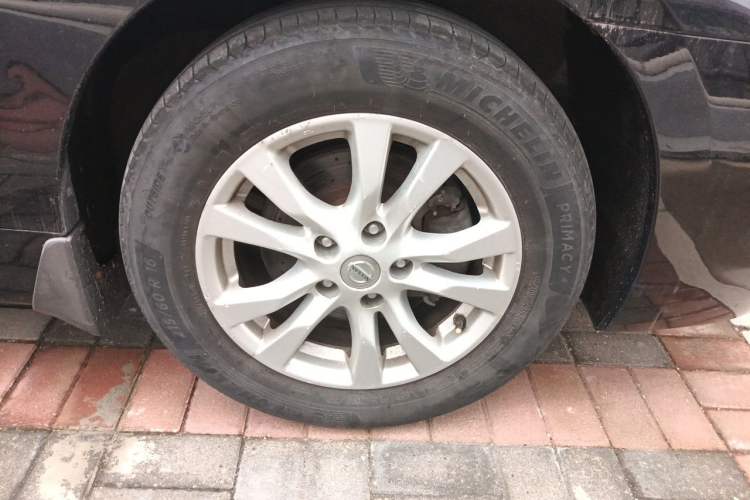 Used Nissan Teana 2013 2.5L XL-NAVI Luxury Edition Right Front Wheel Hub