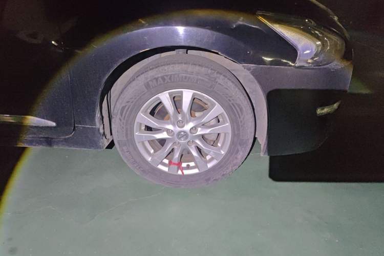 Used Nissan Teana 2013 2.0L XL Comfort Edition Right Front Wheel Hub
