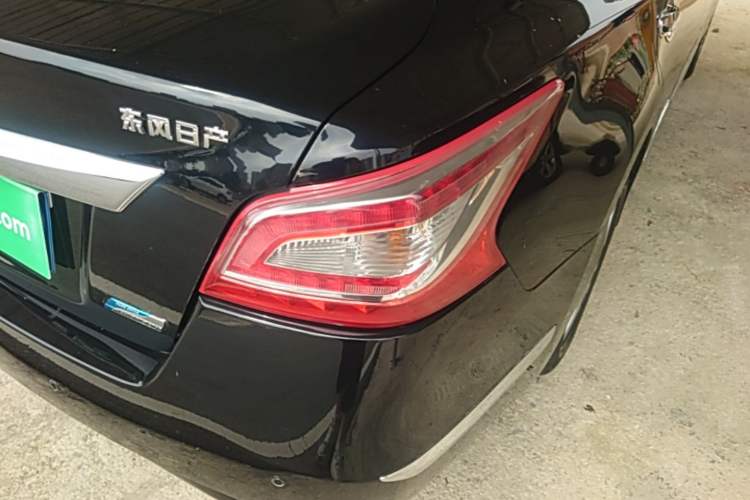 Used Nissan Teana 2013 2.0L XL Comfort Edition Right Rear Taillight