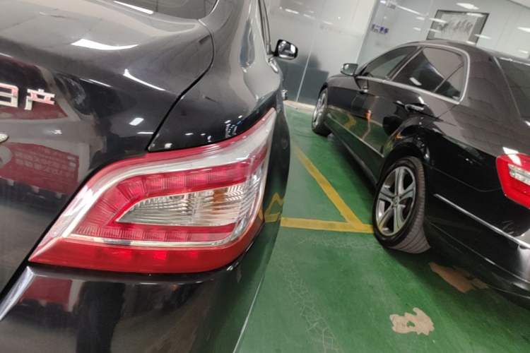 Used Nissan Teana 2013 2.5L XL Leading Edition Right Rear Taillight