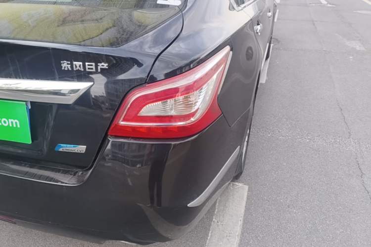 Used Nissan Teana 2013 2.0L XL Comfort Edition Right Rear Taillight