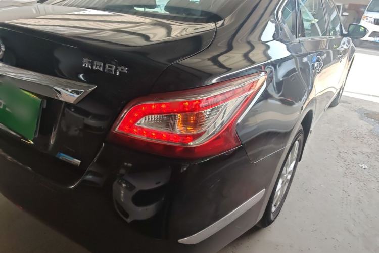 Used Nissan Teana 2013 2.0L XL Comfort Edition Right Rear Taillight