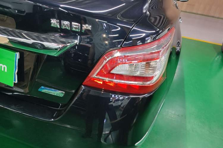Used Nissan Teana 2013 2.0L XL Comfort Edition Right Rear Taillight