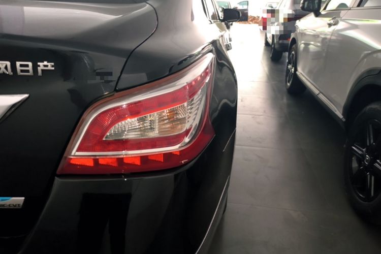 Used Nissan Teana 2013 2.0L XL Comfort Edition Right Rear Taillight