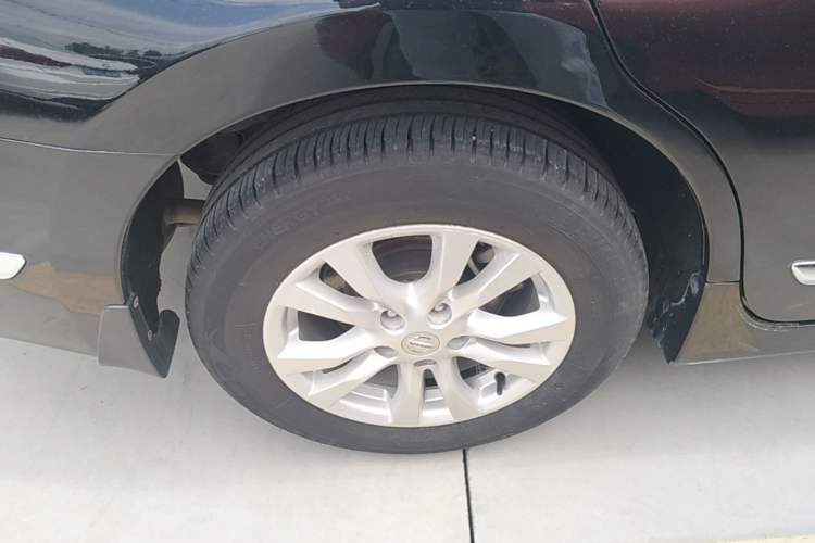 Used Nissan Teana 2013 2.0L XL Comfort Edition Right Rear Wheel Hub