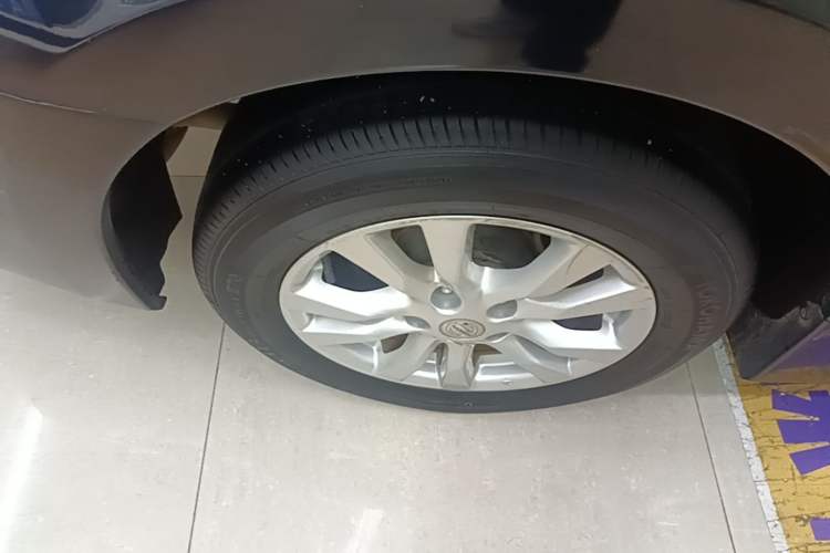 Used Nissan Teana 2013 2.0L XL Comfort Edition Right Rear Wheel Hub