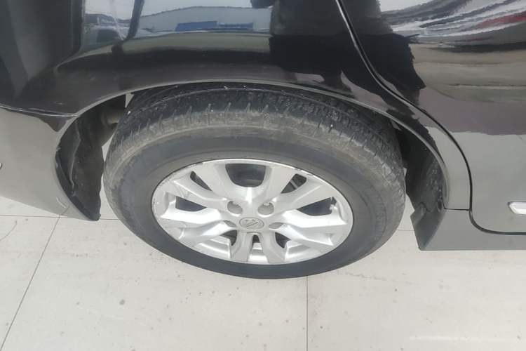 Used Nissan Teana 2013 2.0L XL Comfort Edition Right Rear Wheel Hub