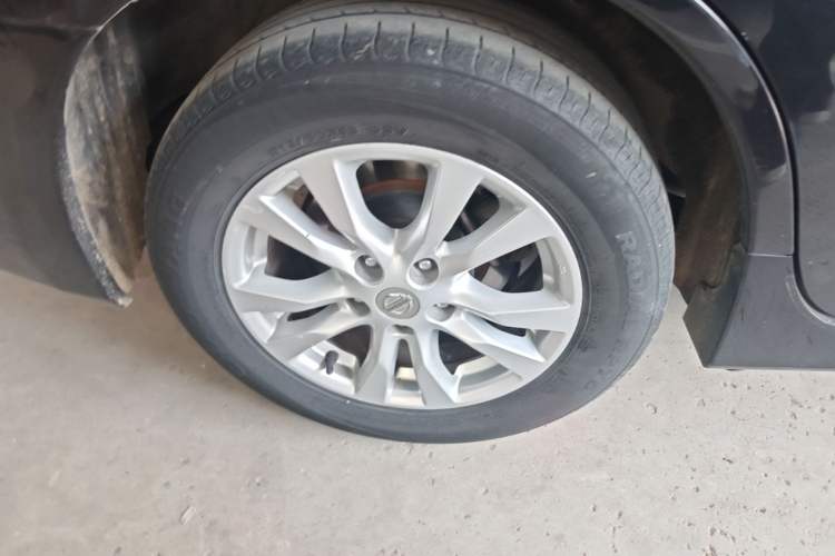 Used Nissan Teana 2013 2.0L XL Comfort Edition Right Rear Wheel Hub
