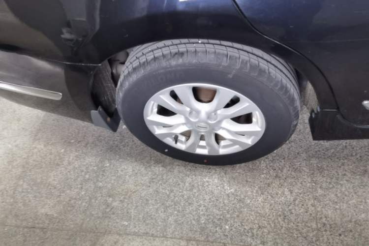 Used Nissan Teana 2013 2.0L XL Comfort Edition Right Rear Wheel Hub