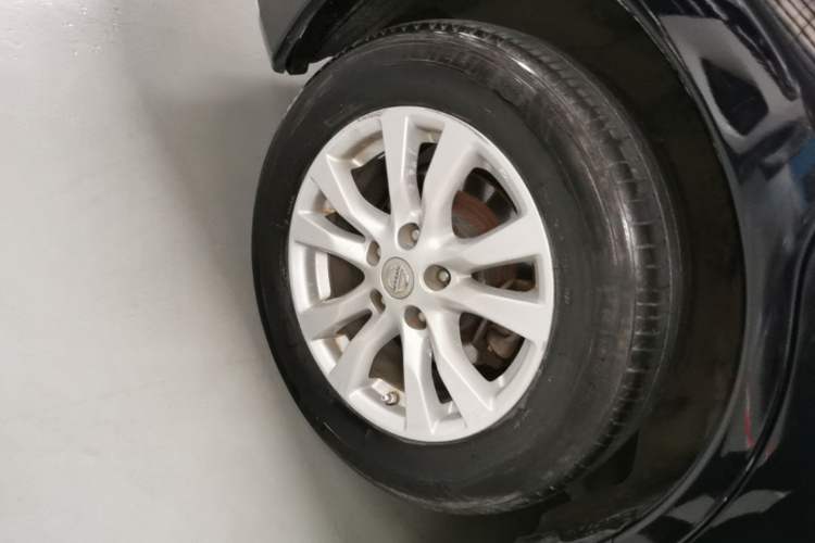 Used Nissan Teana 2013 2.0L XL Comfort Edition Right Rear Wheel Hub