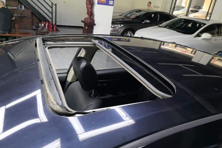 Used Nissan Teana 2013 2.0L XL Comfort Edition Roof