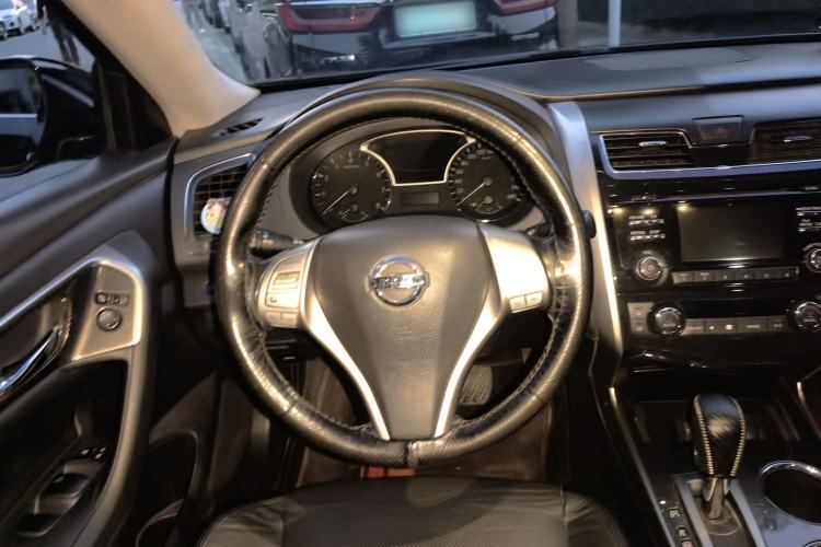Used Nissan Teana 2013 2.0L XL Comfort Edition Steering Wheel