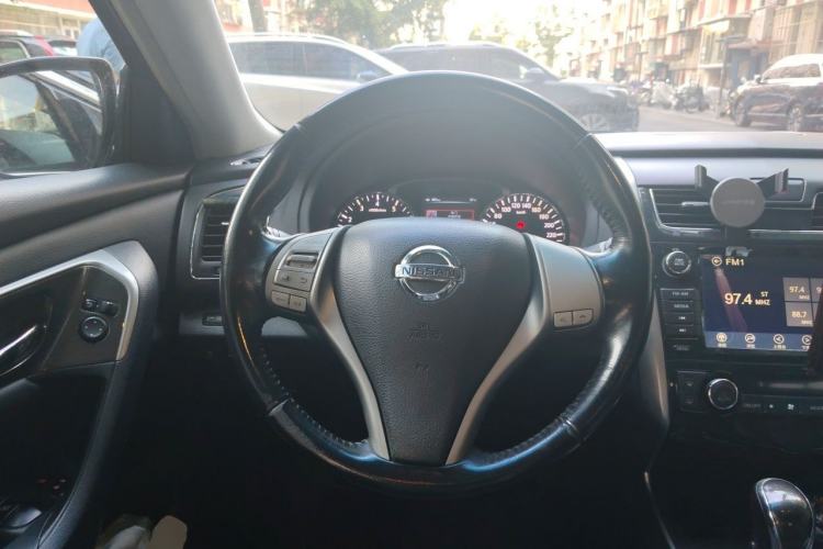 Used Nissan Teana 2013 2.0L XL Comfort Edition Steering Wheel