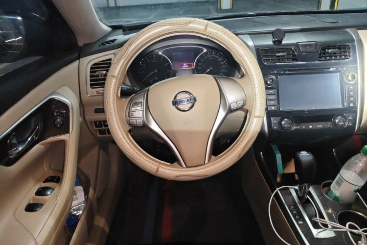 Used Nissan Teana 2013 2.0L XL Comfort Edition Steering Wheel