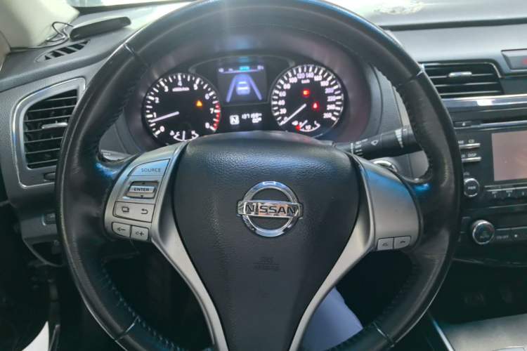 Used Nissan Teana 2013 2.0L XL Comfort Edition Steering Wheel