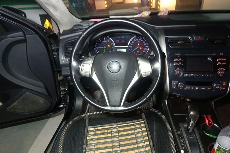 Used Nissan Teana 2013 2.0L XL Comfort Edition Steering Wheel