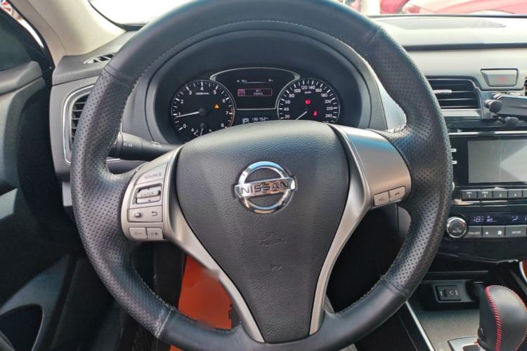 Used Nissan Teana 2013 2.0L XL Comfort Edition Steering Wheel