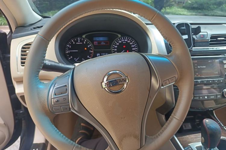 Used Nissan Teana 2013 2.0L XL Comfort Edition Steering Wheel