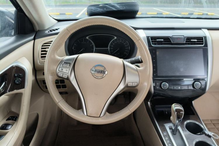 Used Nissan Teana 2013 2.0L XL Comfort Edition Steering Wheel