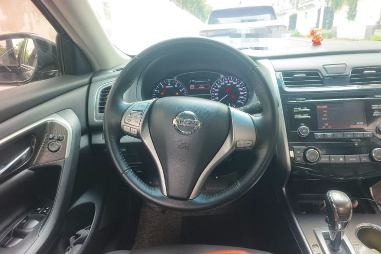 Used Nissan Teana 2013 2.0L XL Comfort Edition Steering Wheel