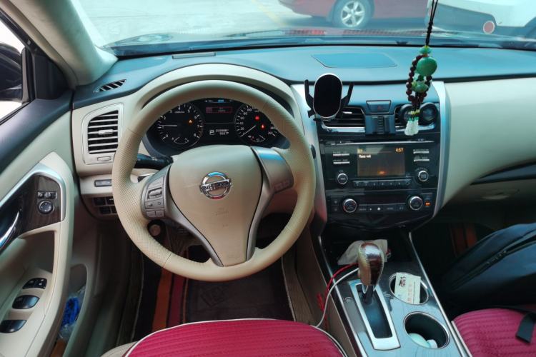Used Nissan Teana 2013 2.0L XL Comfort Edition Steering Wheel