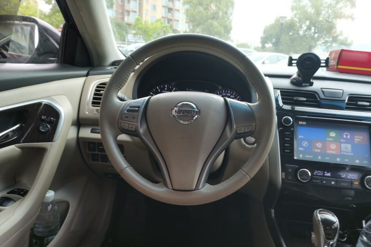 Used Nissan Teana 2013 2.0L XL Comfort Edition Steering Wheel