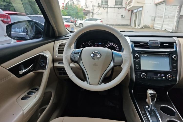 Used Nissan Teana 2013 2.0L XE Fashion Edition Steering Wheel