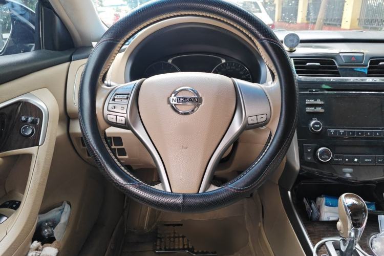 Used Nissan Teana 2013 2.0L XL Comfort Edition Steering Wheel