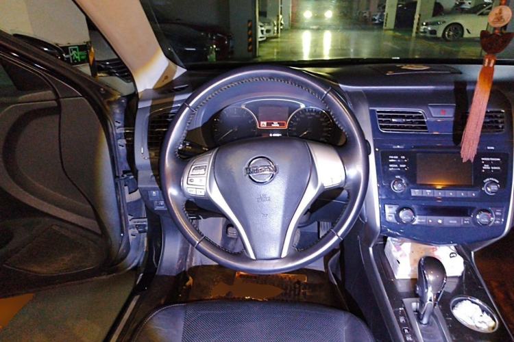 Used Nissan Teana 2013 2.0L XL Comfort Edition Steering Wheel