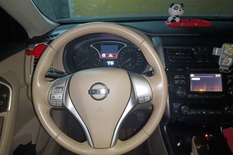 Used Nissan Teana 2013 2.0L XL Comfort Edition Steering Wheel