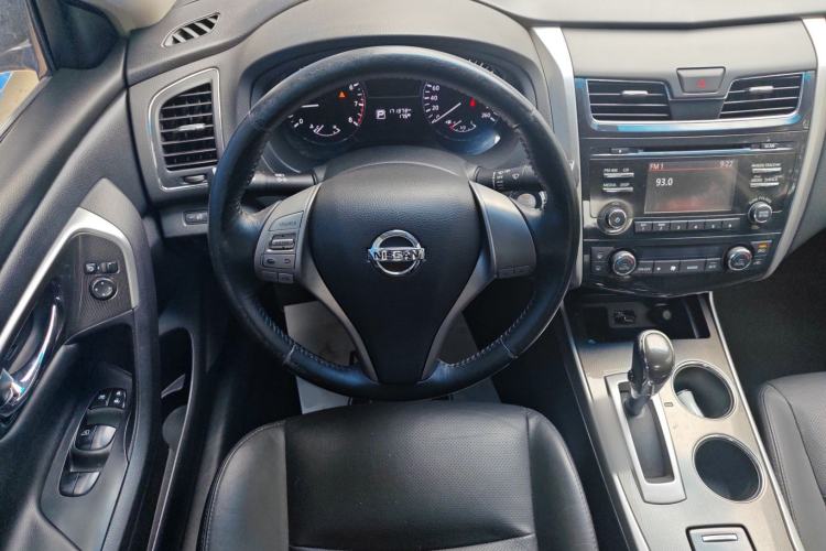 Used Nissan Teana 2013 2.0L XL Comfort Edition Steering Wheel