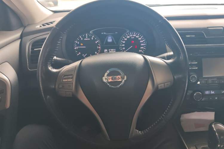 Used Nissan Teana 2013 2.0L XL Comfort Edition Steering Wheel