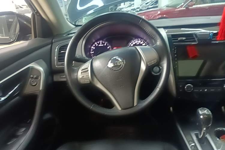 Used Nissan Teana 2013 2.0L XL Comfort Edition Steering Wheel
