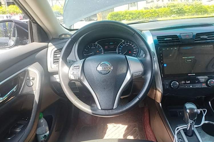 Used Nissan Teana 2013 2.0L XL Comfort Edition Steering Wheel